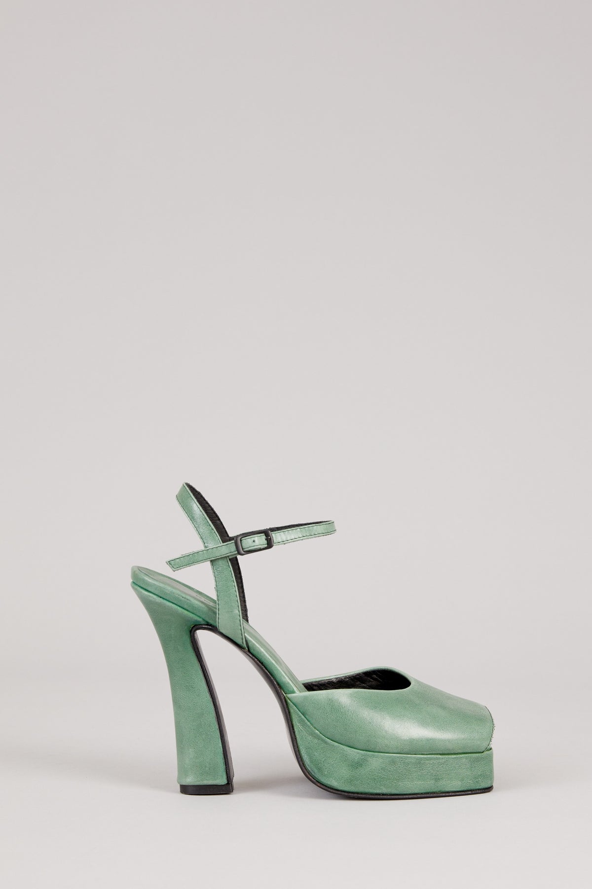 PLATAFORMA DE INTIMIDAD