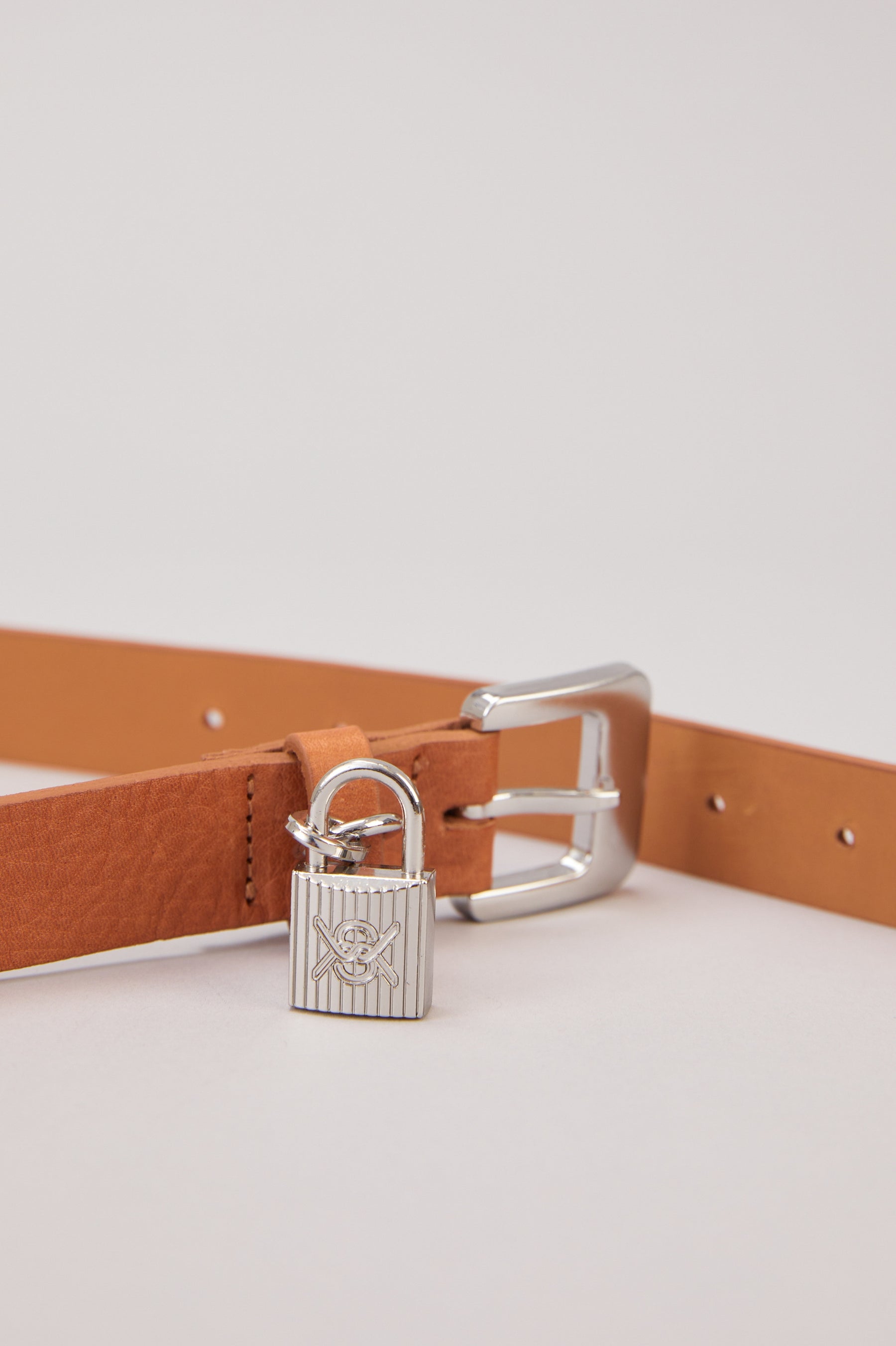 CINTURÓN CINTURÓN DE MEDIANOCHE 