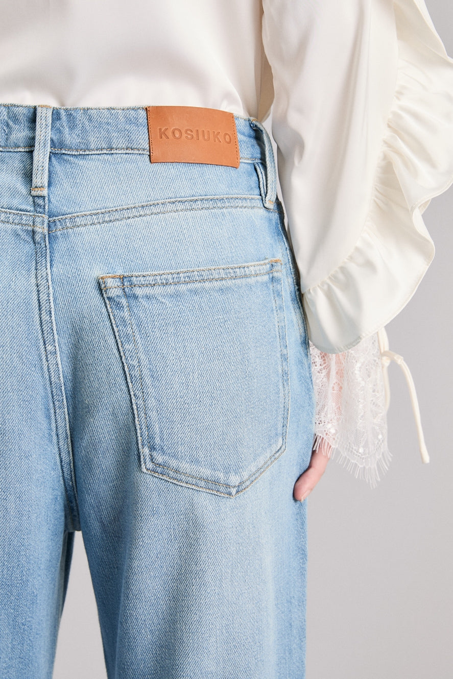 JEANS AZULES PREMIUM CON ACAMPANADA EXTREMA