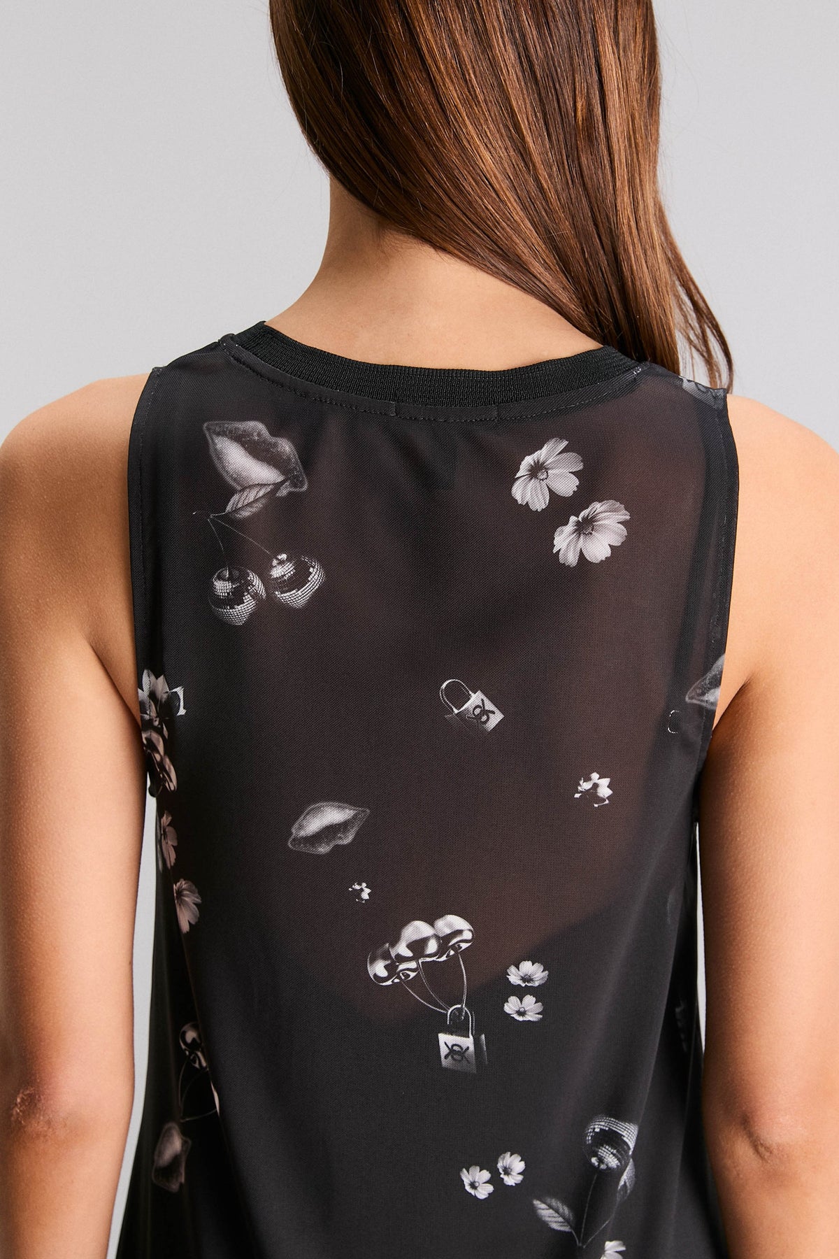 VESTIDO DE DESEO SILENCIADO