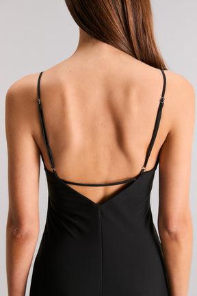 VESTIDO DE NOCHE SIN FIN